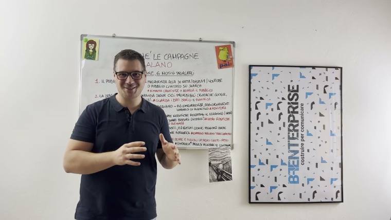 Una lezione alla lavagna